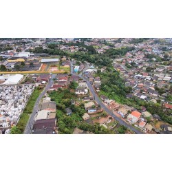 Regularização fundiária: 38 famílias de Campo Largo recebem título de propriedade de imóvel